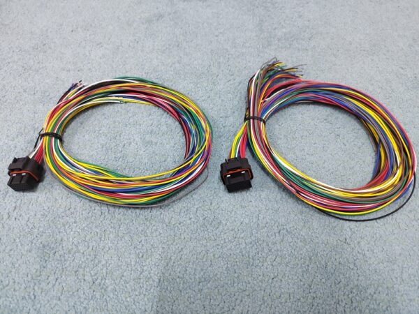 UNIVERSAL - Image 6